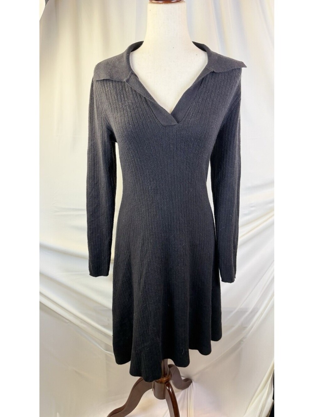 LOFT Collared V-Neck Ribbed Sweater Dress Black Classic Medium Fitted Knee Lengt